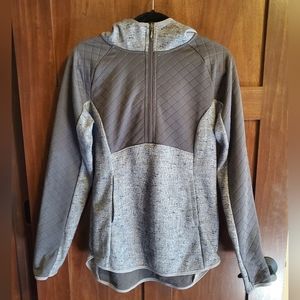 NWOT North Face Women's 1/4 Zip Jacket - Grey Medium